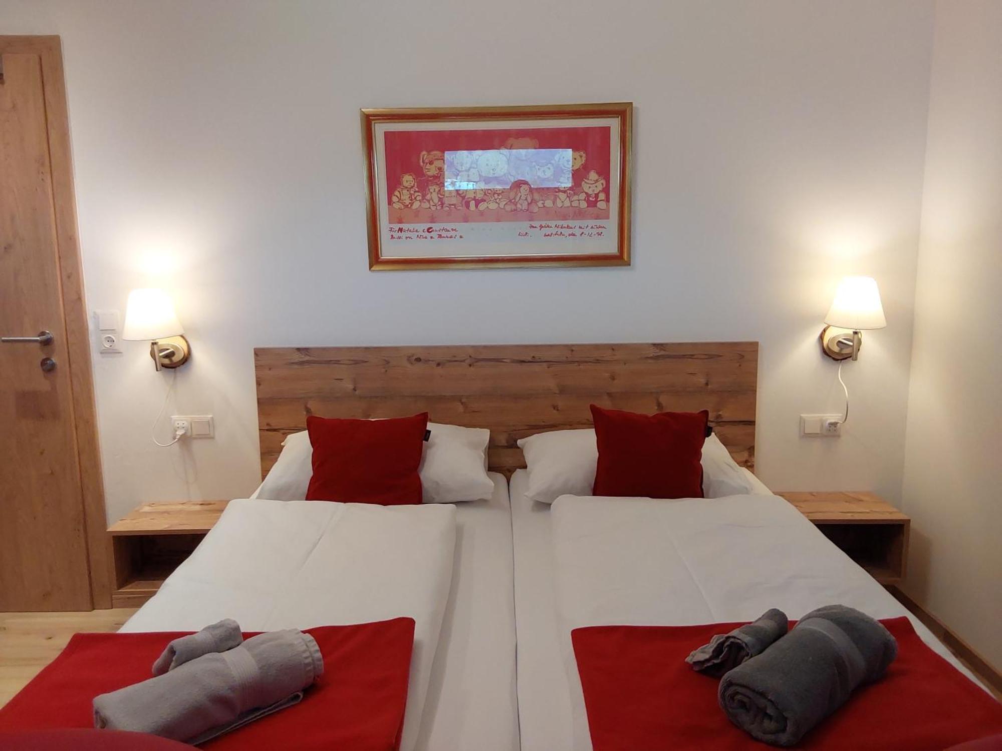 Gaestehaus Huber Mittersill Room photo